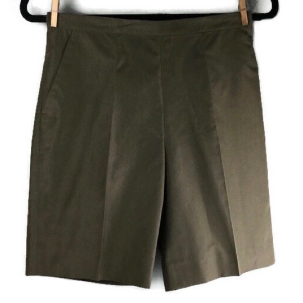 NWT Michael Kors 100% Silk High Rise Creased Front Moss Green 9” Shorts Size 4 - Picture 1 of 9